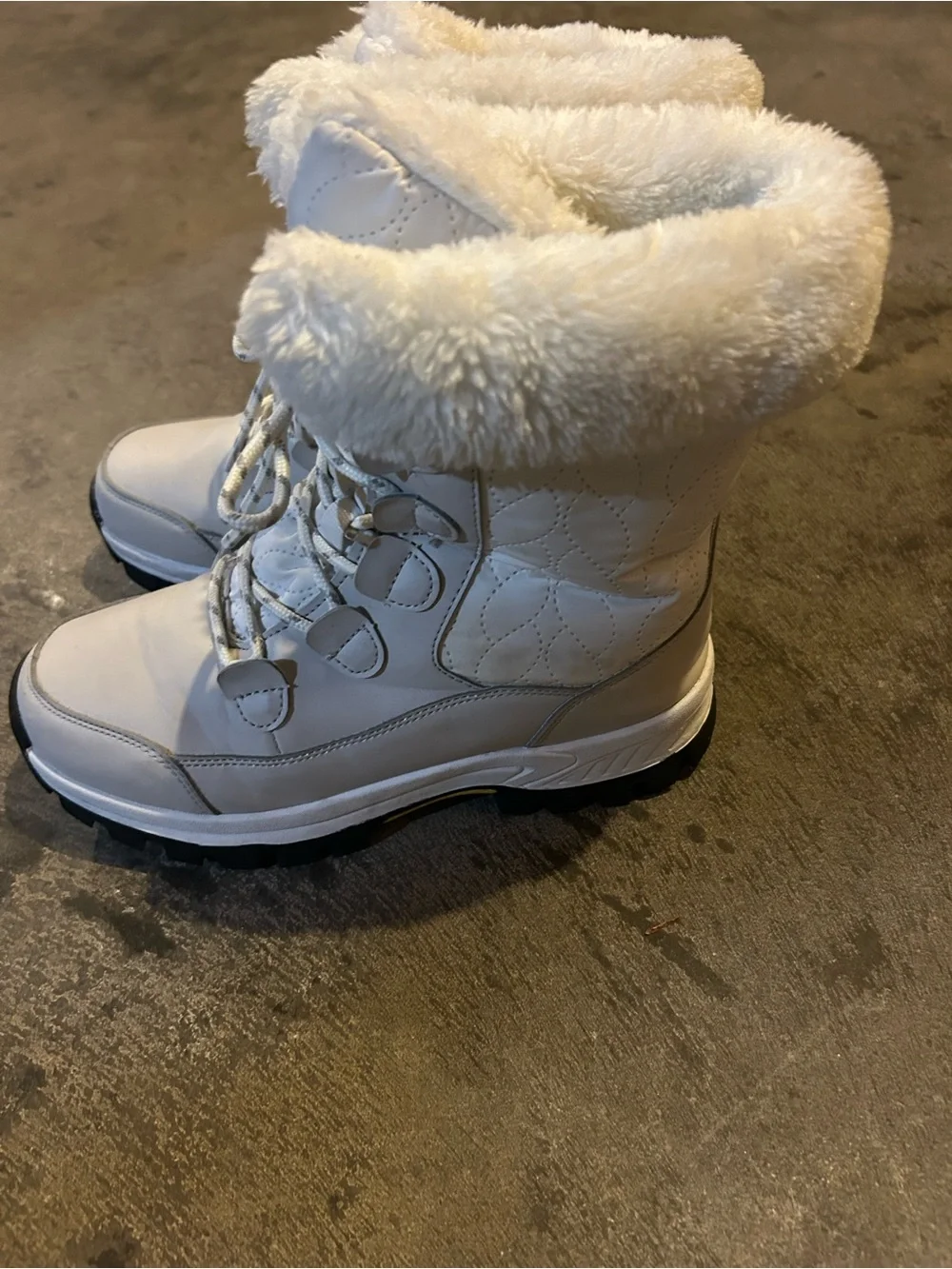 Women's White Fur-Trim Winter Boots